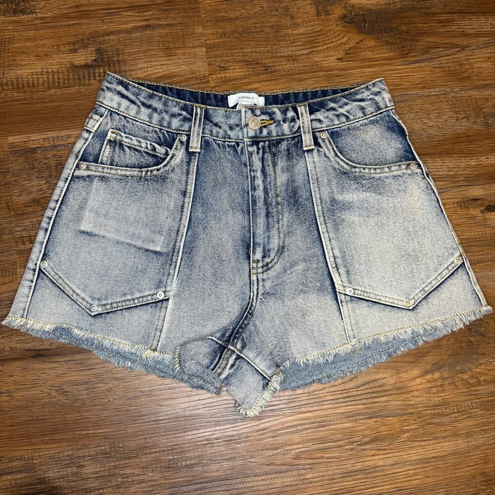 Forever 21 denim cutoff high waist shorts size 26 100% Cotton frayed hem